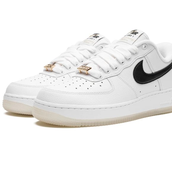 Nike Air Force 1 Anniversary Edition - Size 6.5 Used - Picture 1 of 1